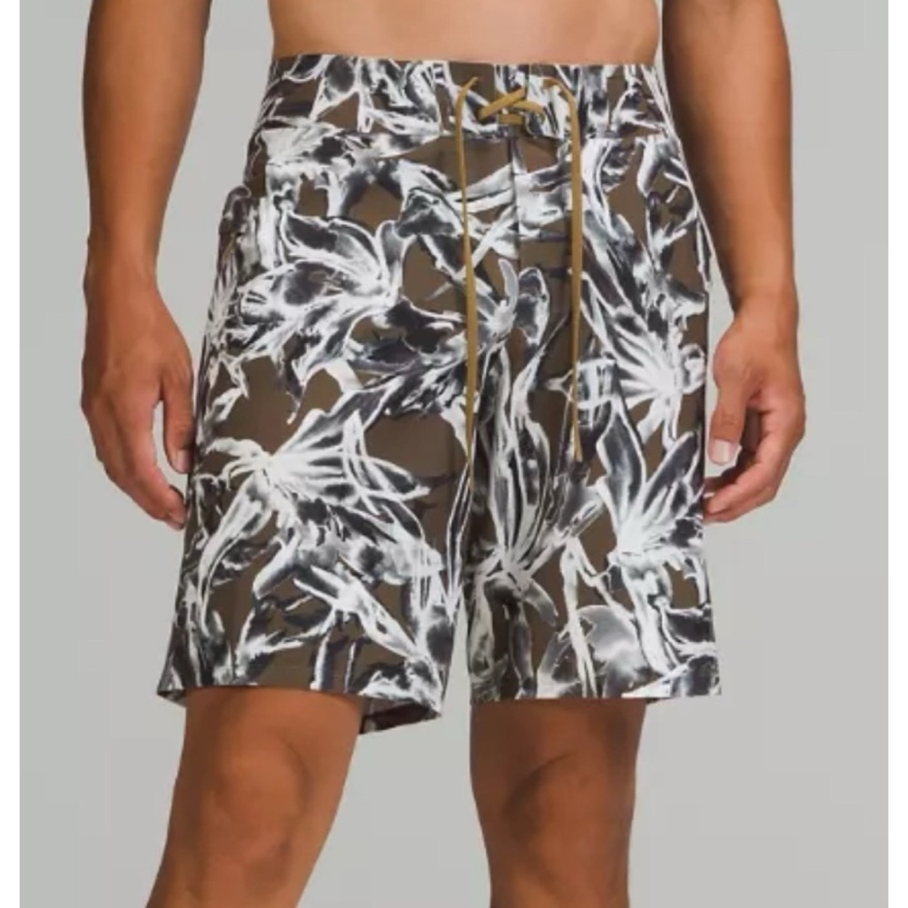 Lululemon Current State Board Short 9" Sz 34